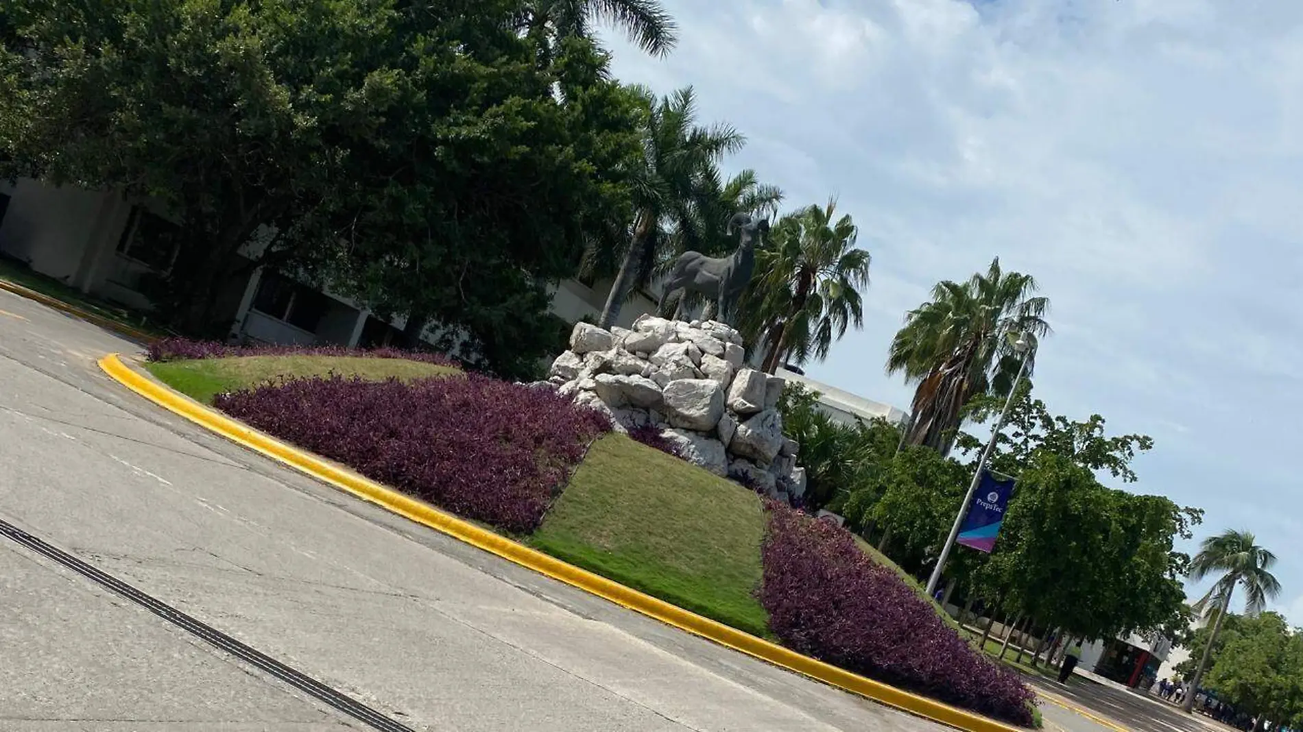 En octubre del 2023 el campus inauguró un jardín con un muro histórico por los 80 aniversario del Tec de Monterrey